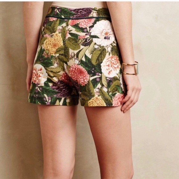 Anthropologie Ranunculus floral shorts - Picture 5 of 10
